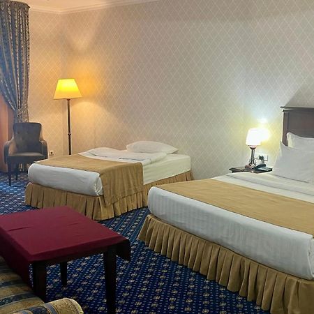 Grand Hotel Victory Aktav Dış mekan fotoğraf