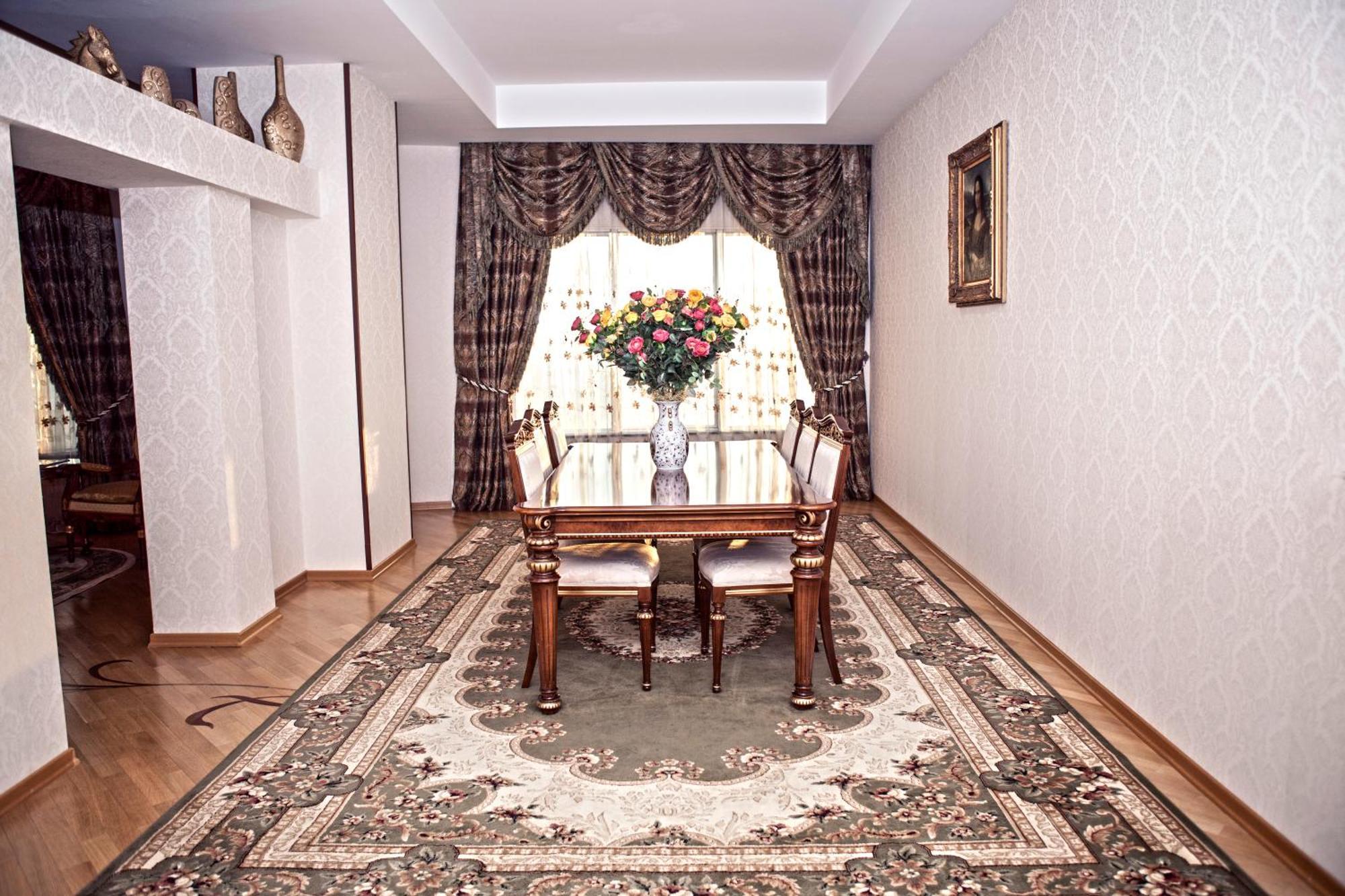 Grand Hotel Victory Aktav Dış mekan fotoğraf A dining room